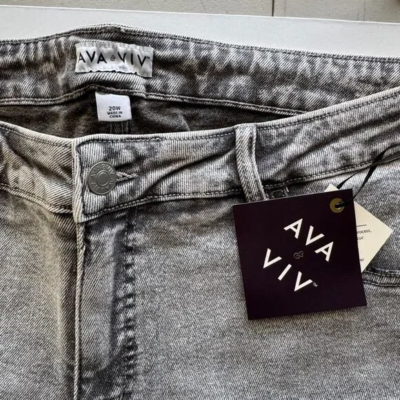 NWT Ava & Viv Gray Acid Wash Denim Shorts. Sz 20W. Grunge. Edgy. Punk. Comfy - Picture 2 of 7